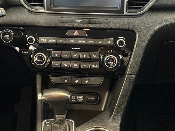 Kia Sportage 13 of 18