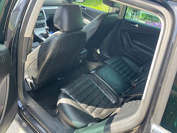 Volkswagen Passat 4 of 5
