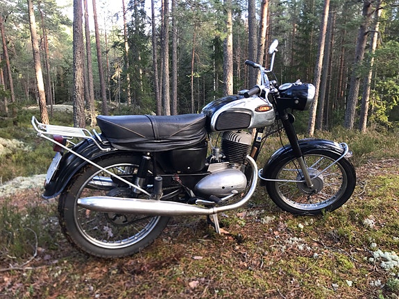 Jawa/CZ 250/590 Californian 2 of 7