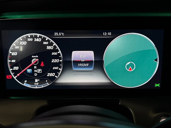 Mercedes-Benz E220 d 10 of 23