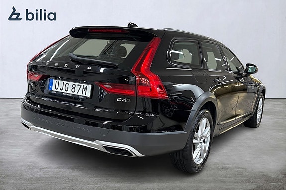 Volvo V90 Cross Country 19 of 22