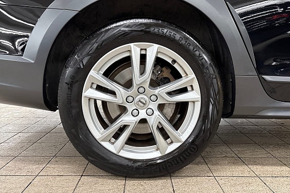 Volvo V90 Cross Country 17 of 22