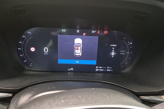 Volvo XC60 14 of 23