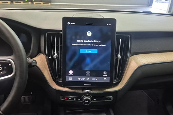 Volvo XC60 15 of 23