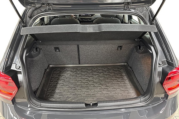 Volkswagen Polo 12 of 21