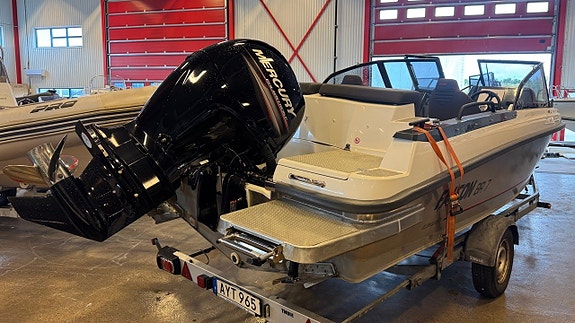 Falcon BR7 / Mercury F150 -20 2 of 9