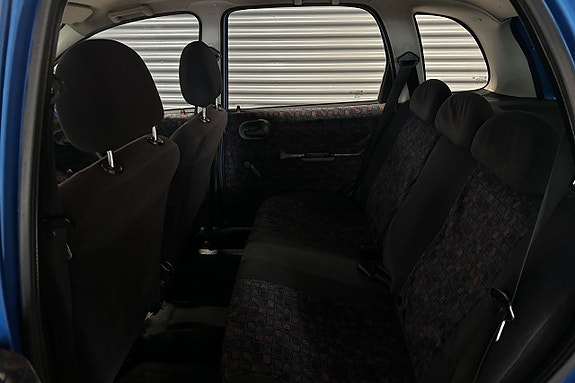 Opel Corsa 14 of 15
