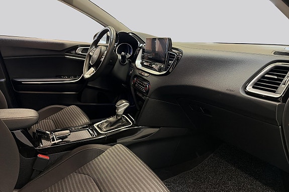 Kia XCeed 17 of 19