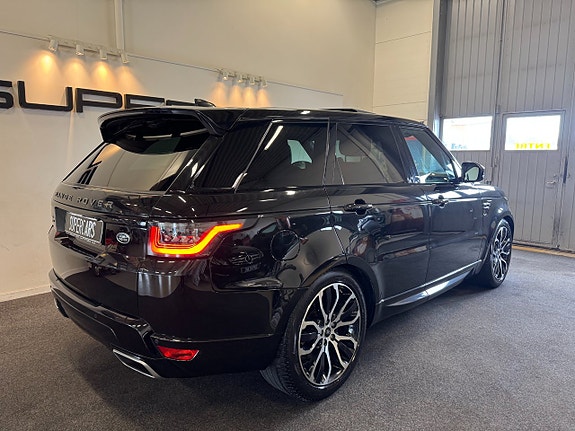 Land Rover Range Rover Sport 5 of 27