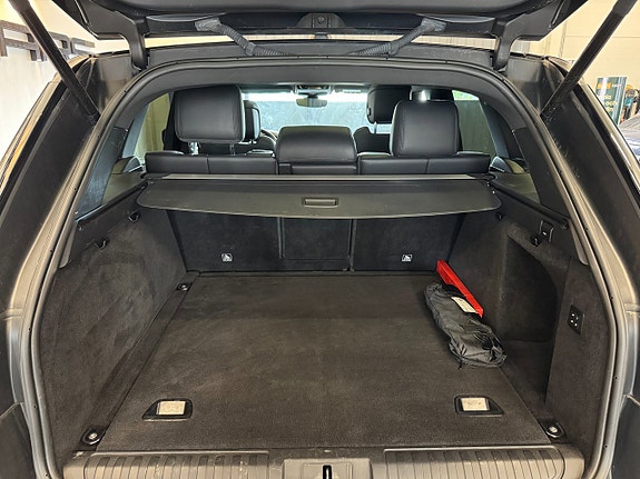 Land Rover Range Rover Sport 25 of 27