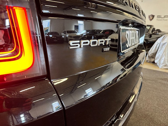 Land Rover Range Rover Sport 7 of 27