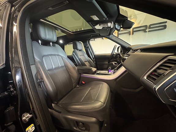 Land Rover Range Rover Sport 9 of 27