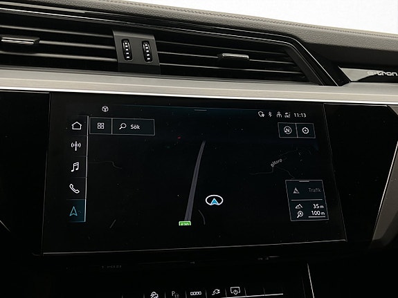 Audi Q8 e-tron 24 of 30