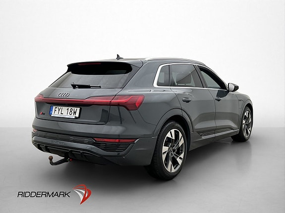 Audi Q8 e-tron 10 of 30