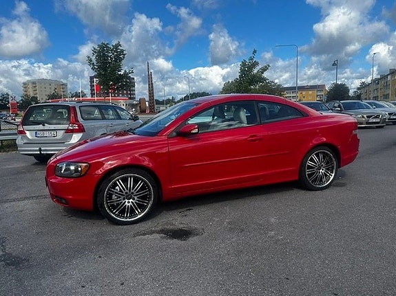 Volvo C70 3 of 11