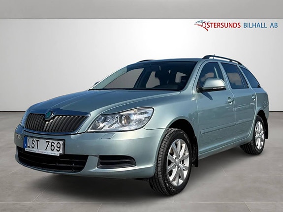 Skoda Octavia 3 of 11