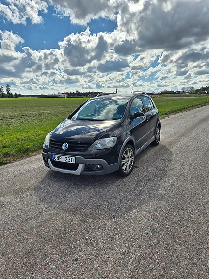 Volkswagen Golf Plus Cross 2 of 6