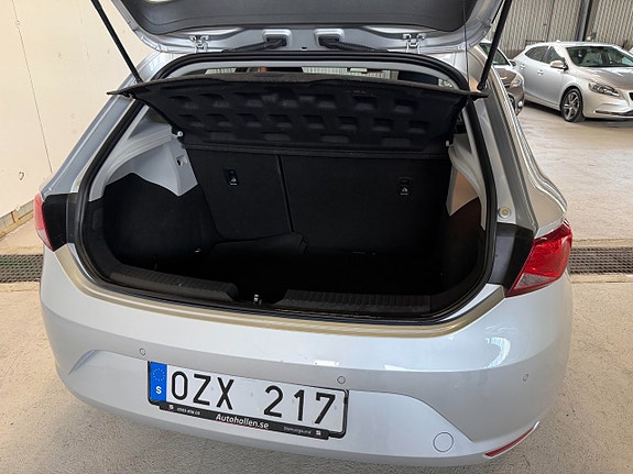 Seat Leon 9 of 19