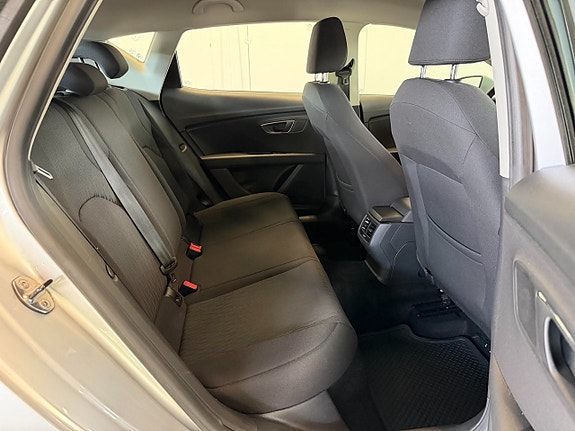 Seat Leon 8 of 19