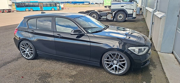 BMW 120d 6 of 6