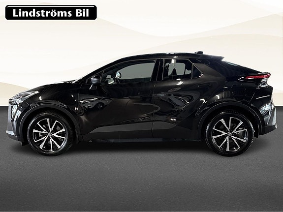 Toyota C-HR 6 of 18