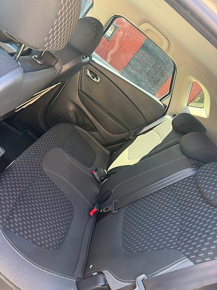 Renault Captur 7 of 10