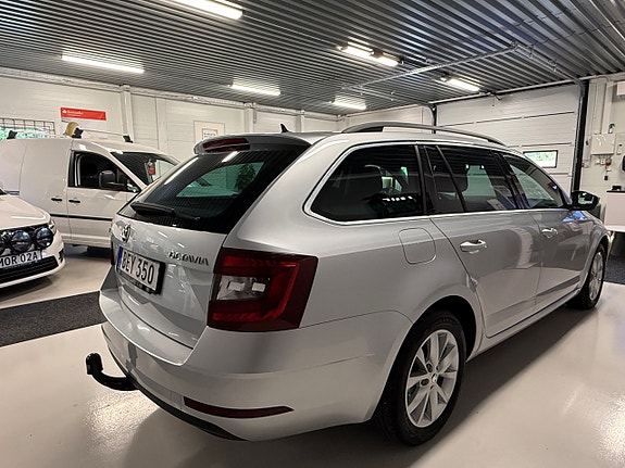 Skoda Octavia 3 of 22