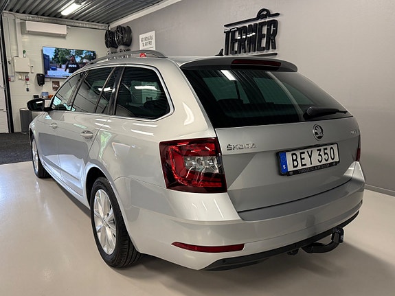 Skoda Octavia 4 of 22