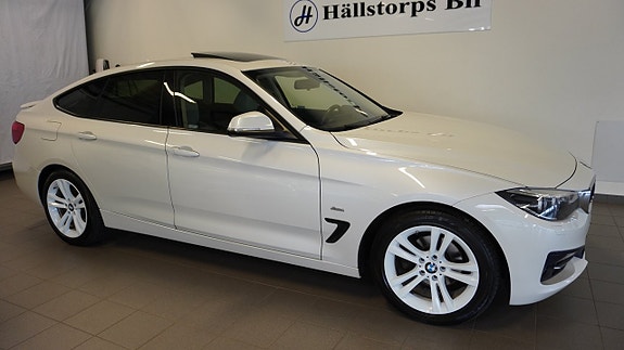 BMW 320d 2 of 25