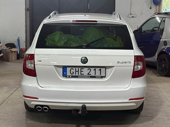 Skoda Superb 7 of 30