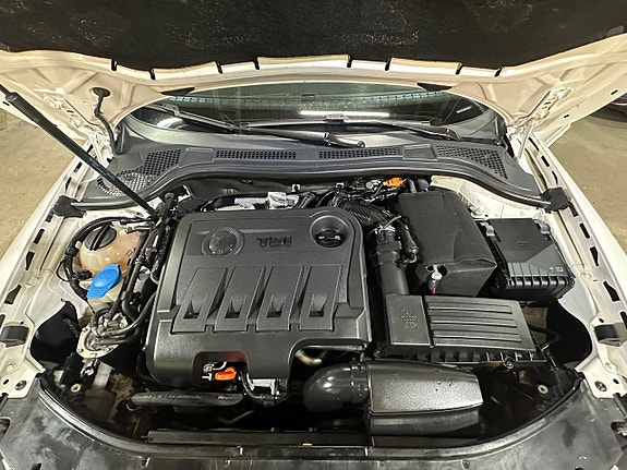 Skoda Superb 29 of 30