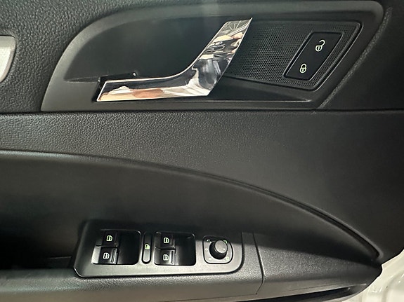 Skoda Superb 20 of 30
