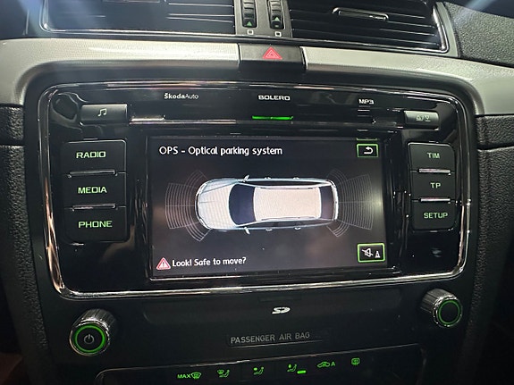 Skoda Superb 26 of 30