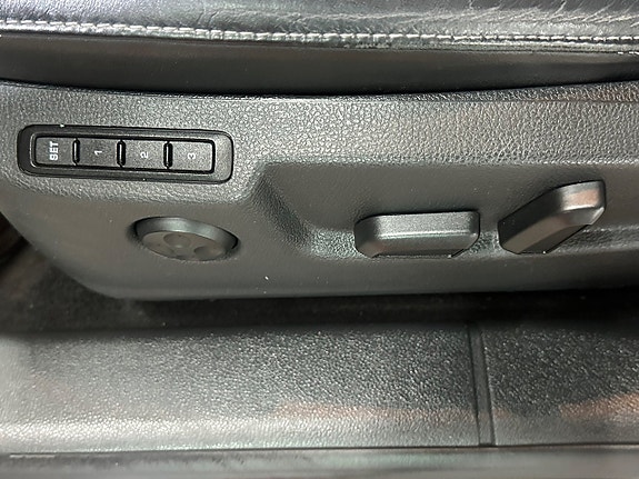 Skoda Superb 12 of 30