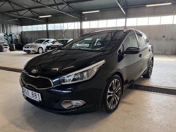 Kia Ceed 2 of 17