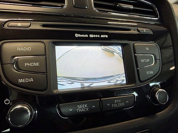 Kia Ceed 9 of 17