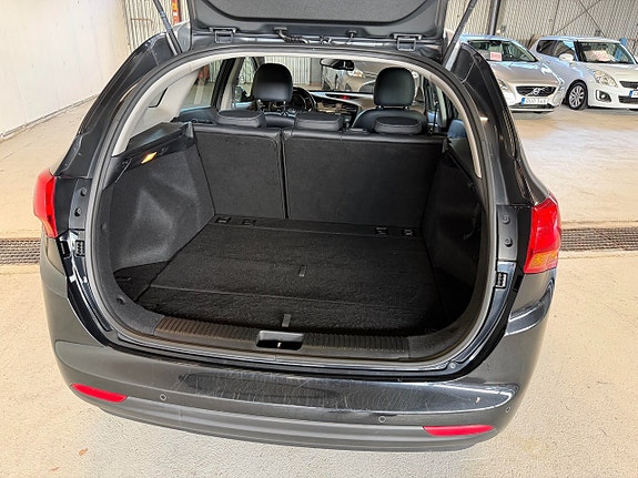 Kia Ceed 13 of 17