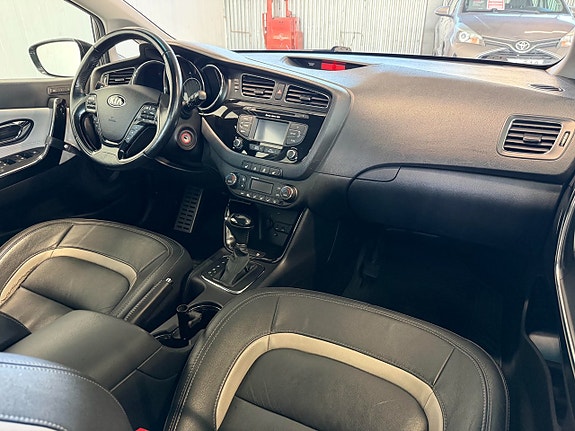 Kia Ceed 15 of 17
