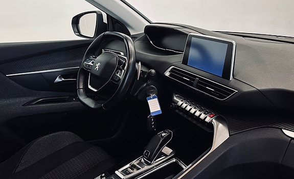 Peugeot 5008 10 of 13