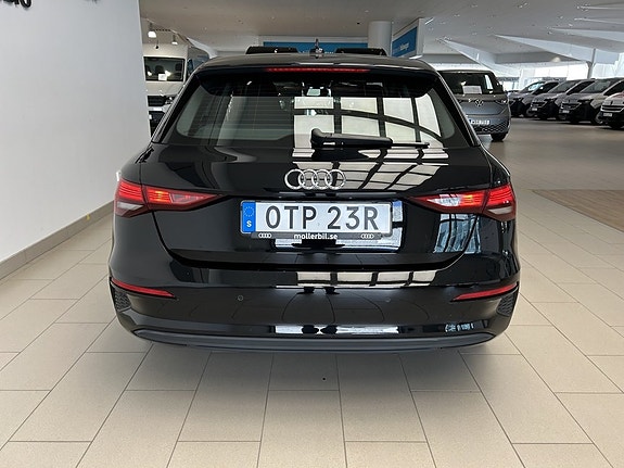 Audi A3 6 of 19
