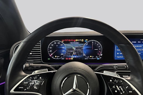 Mercedes-Benz GLE350 de 10 of 14
