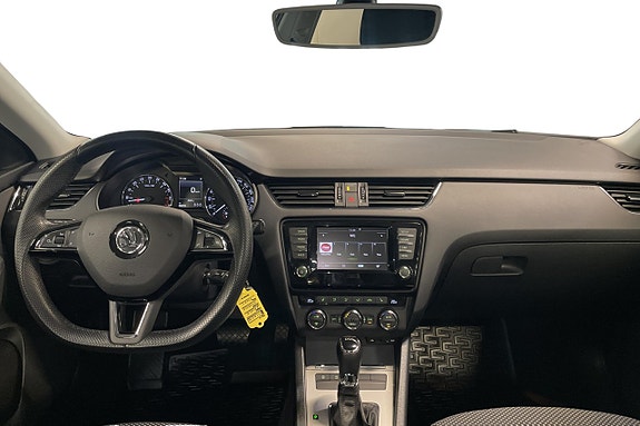 Skoda Octavia 11 of 27