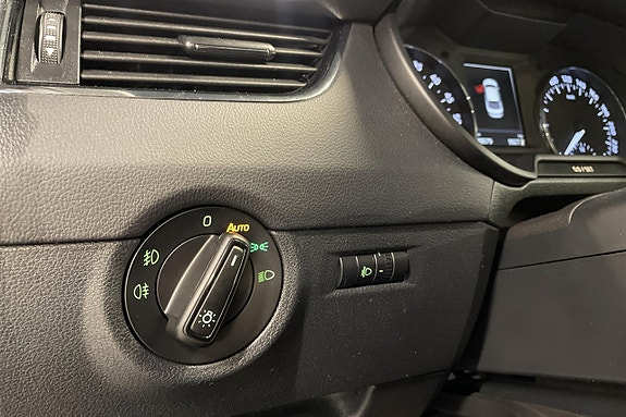 Skoda Octavia 25 of 27