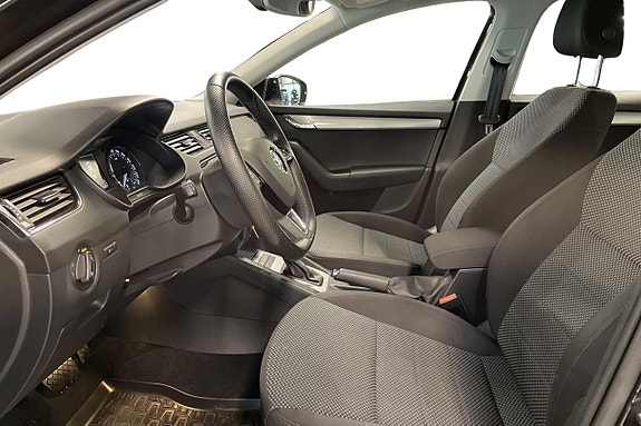 Skoda Octavia 13 of 27