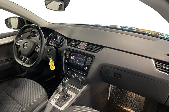Skoda Octavia 15 of 27
