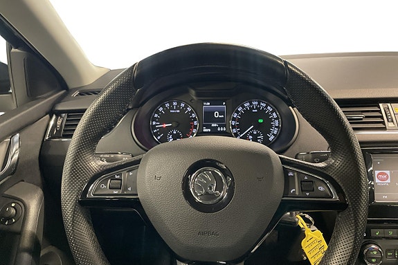 Skoda Octavia 12 of 27