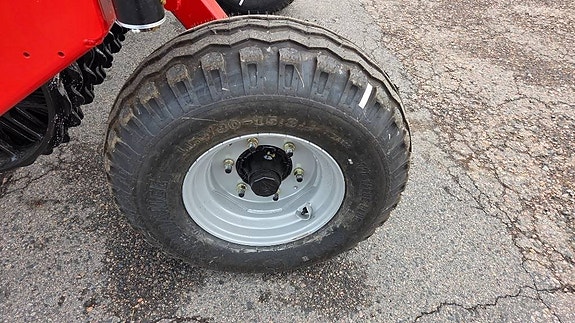 Kverneland Actiroll 830 11 of 11
