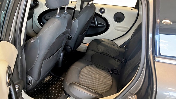 MINI Countryman Cooper D 5 of 9
