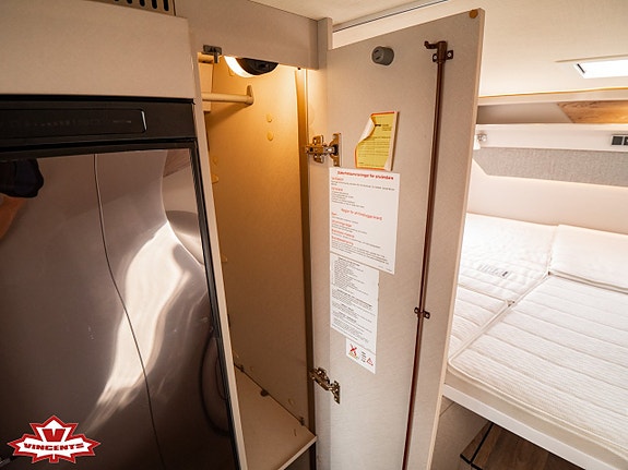 Hymer EXSIS-T 580 *Långbädd *Automat *Solcell 12 of 22