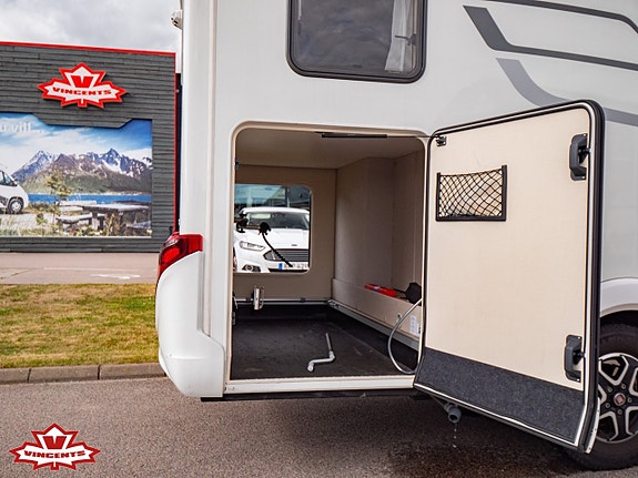 Hymer EXSIS-T 580 *Långbädd *Automat *Solcell 19 of 22